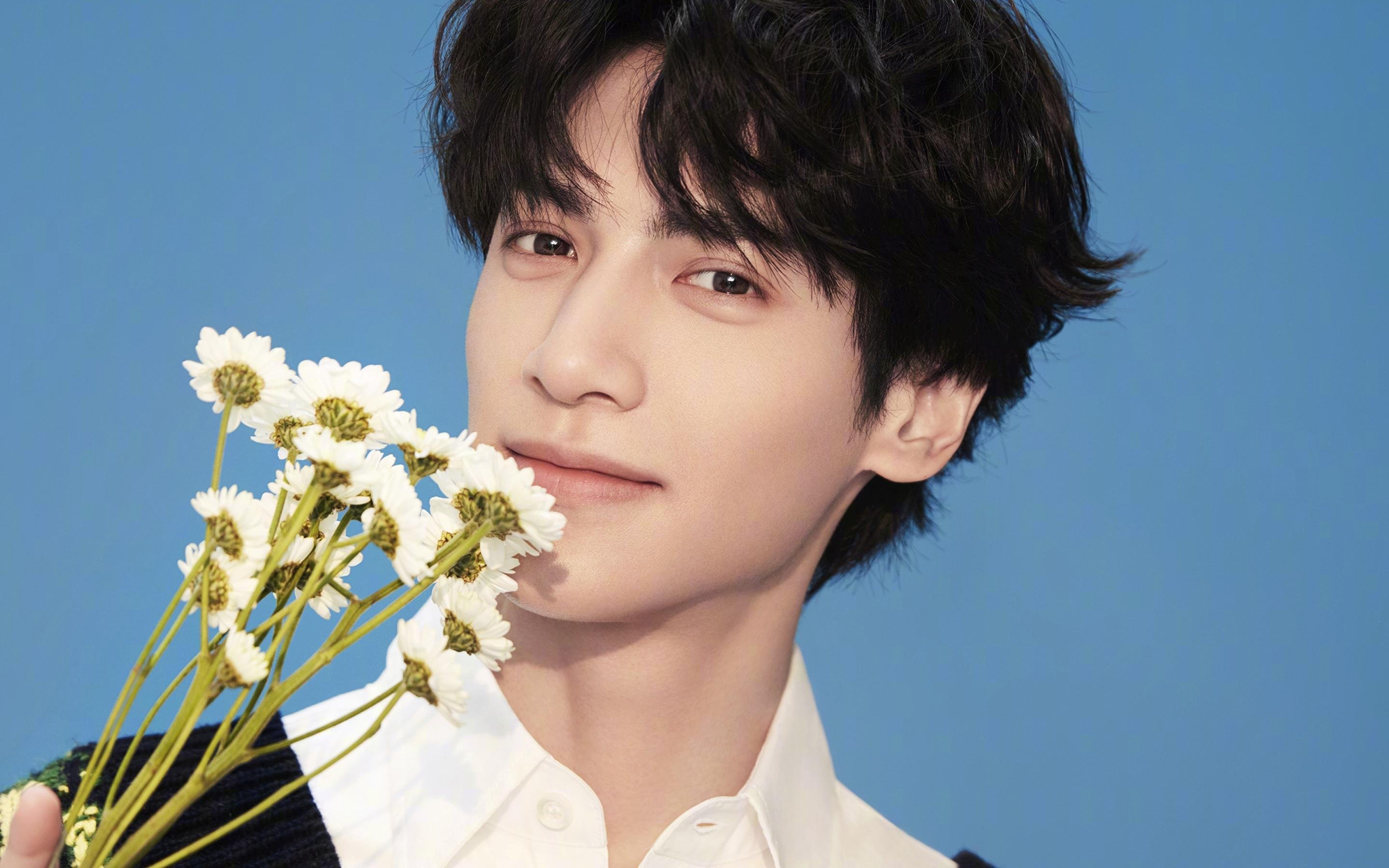 英超争冠白热化，各豪门竞相发力